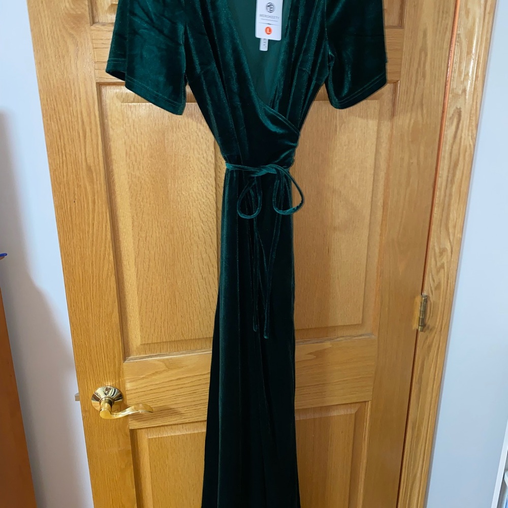 Elegant Green Maxi Dress